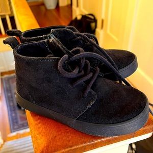 Gap Toddler boots. Size 8. Dark navy.